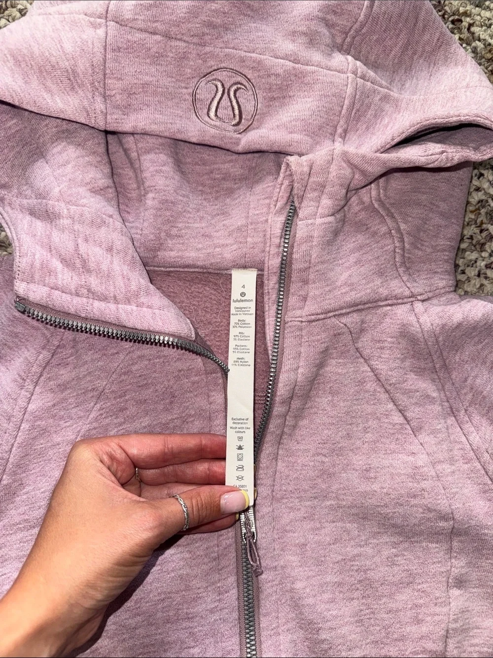 LULULEMON— Scuba Hoodie